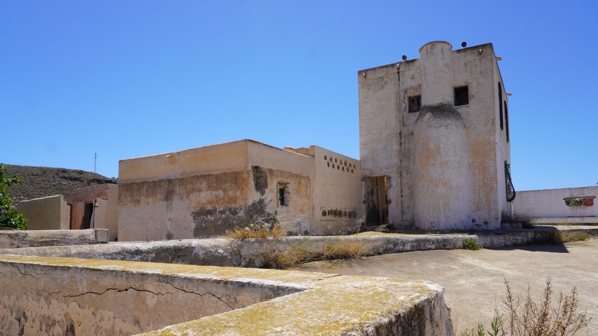 Este cortijo de La Hoica se convertirá en el nuevo centro de formación ambiental.