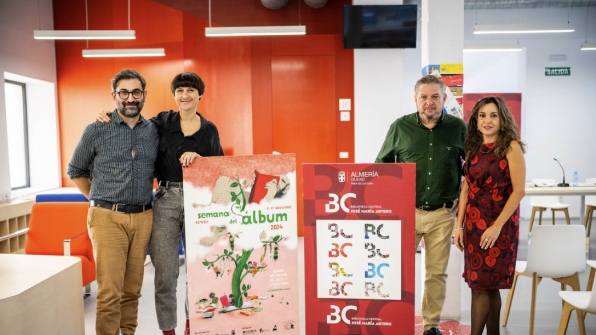 Presentación de actividades de la Red de bibliotecas municipales y 8ª Semana del Álbum de Almería.
