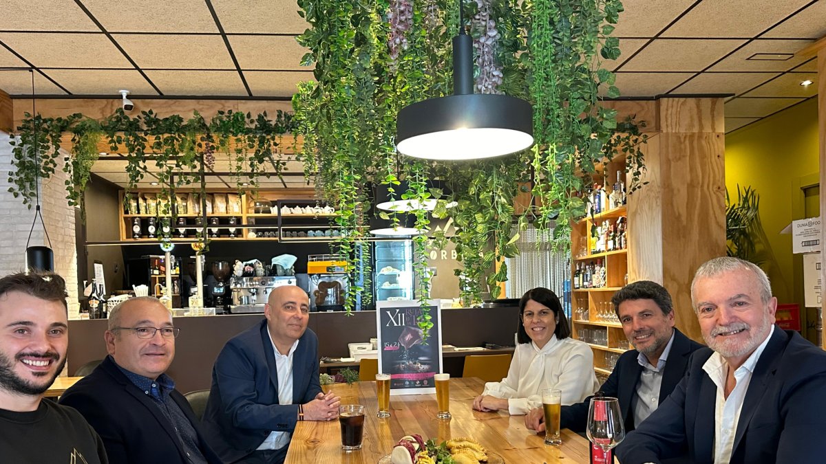 Presentación de la ruta de la tapa en Gorbeia Coffe & Brunch.