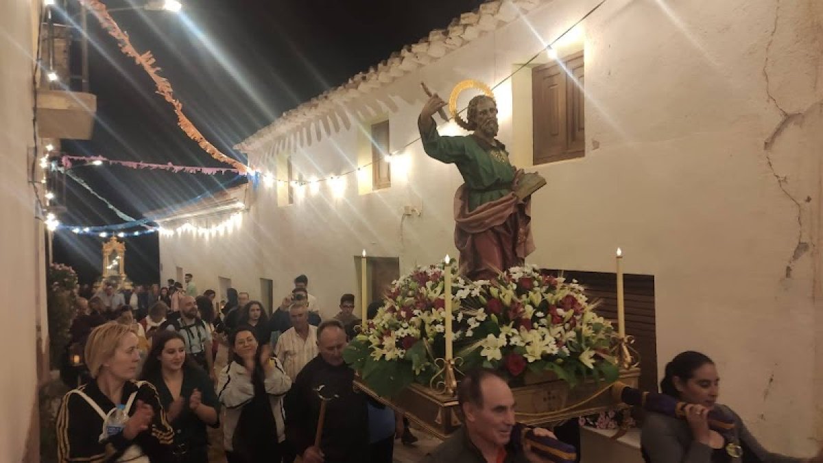 Imagen de archivo de una procesión de San Bartolomé.