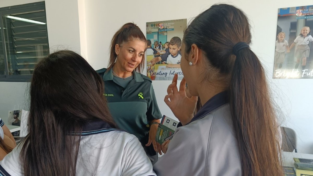 Plan Director de convivencia escolar en Almería.