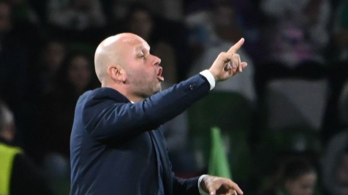 José Alberto, entrenador de un líder muy fuerte.