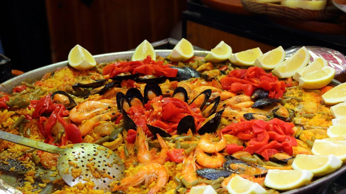 Paella para almorzar.