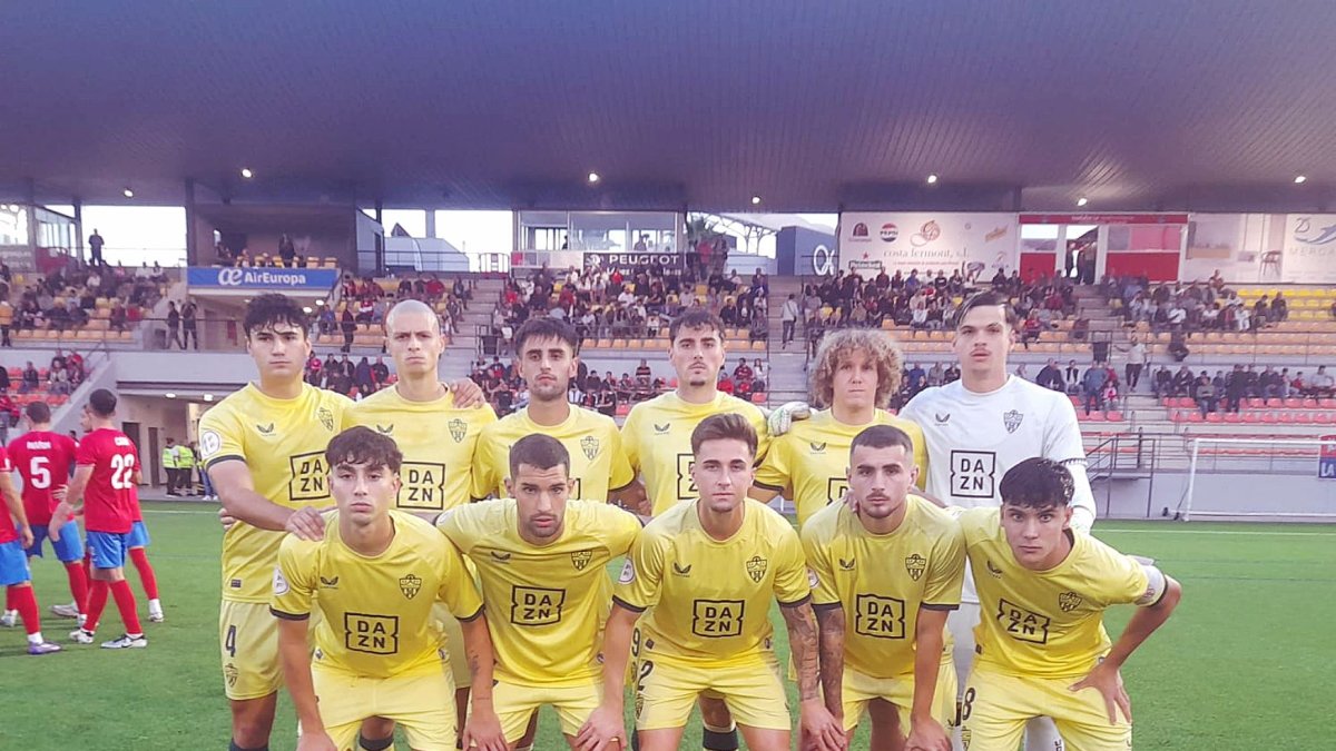 Sergio Dacal, la principal novedad en el once de Alberto Lasarte.
