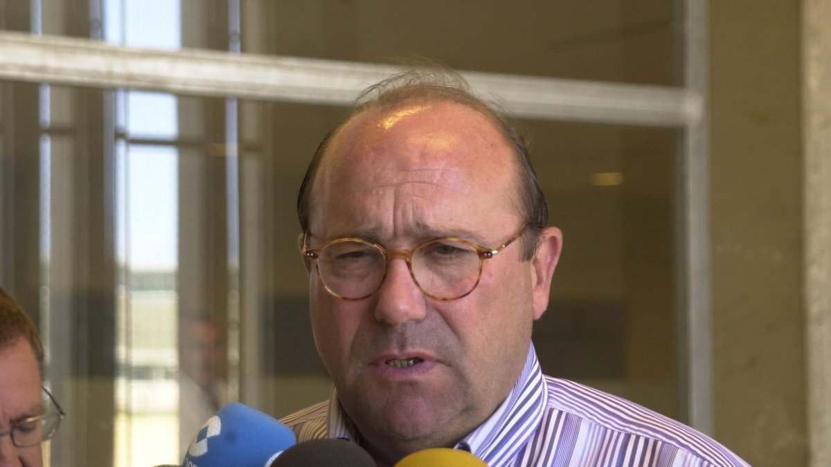 Paco Flores hizo muy grande un Almería emergente.