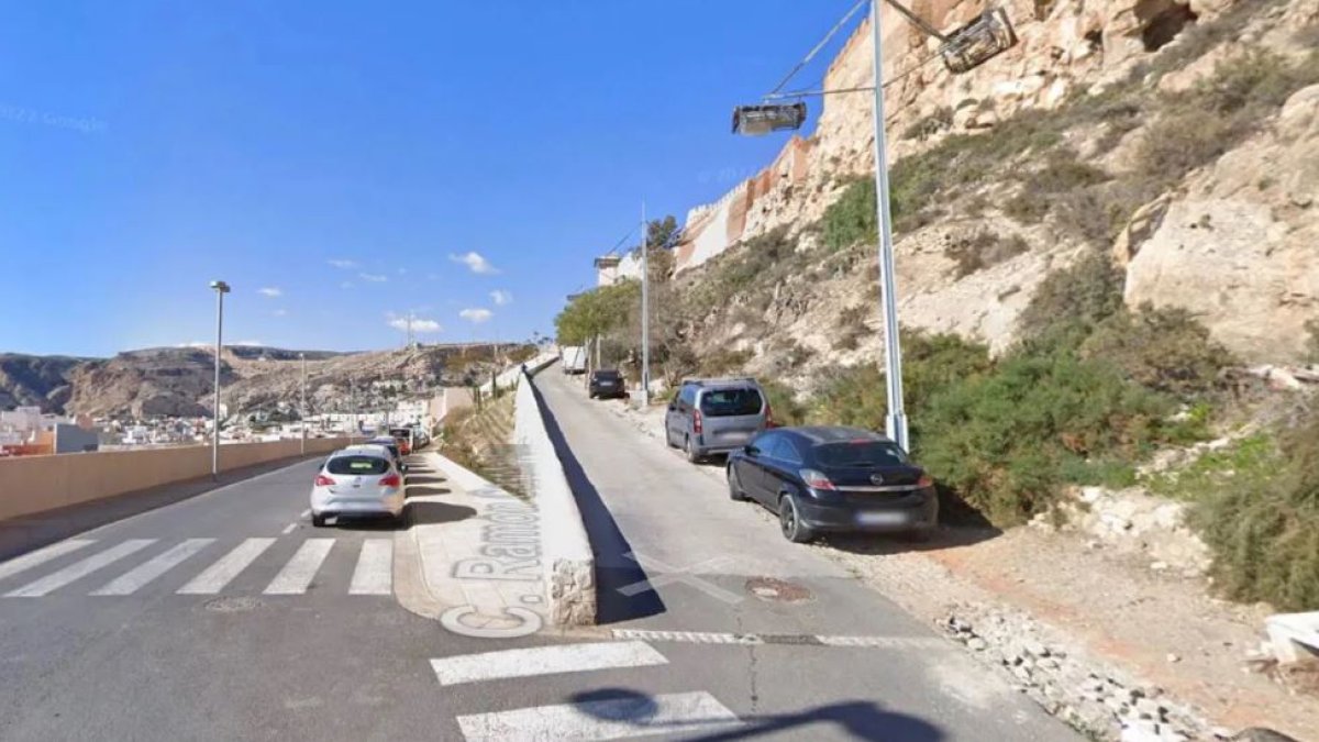 Cruce entre calle Fernández y calle Ramón Castilla en la que se va a actuar