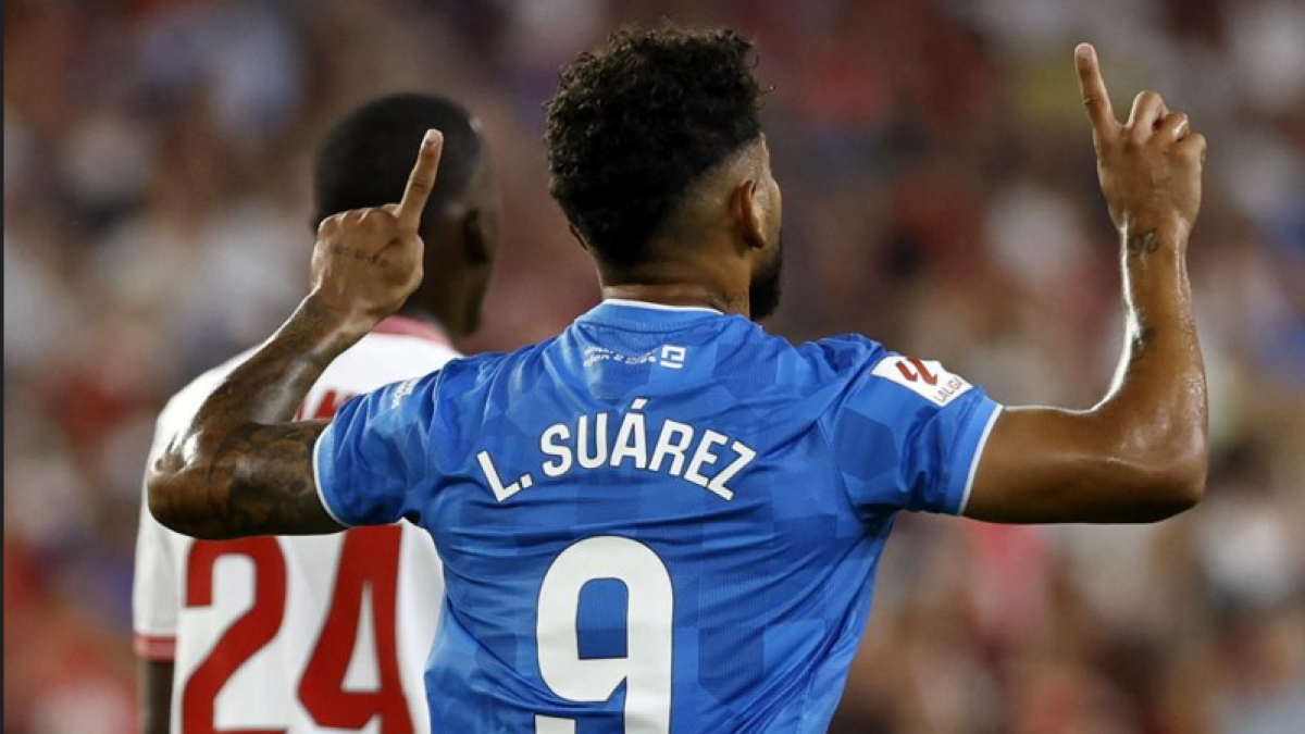 Luis Suárez marcó en Sevilla la pasada temporada.