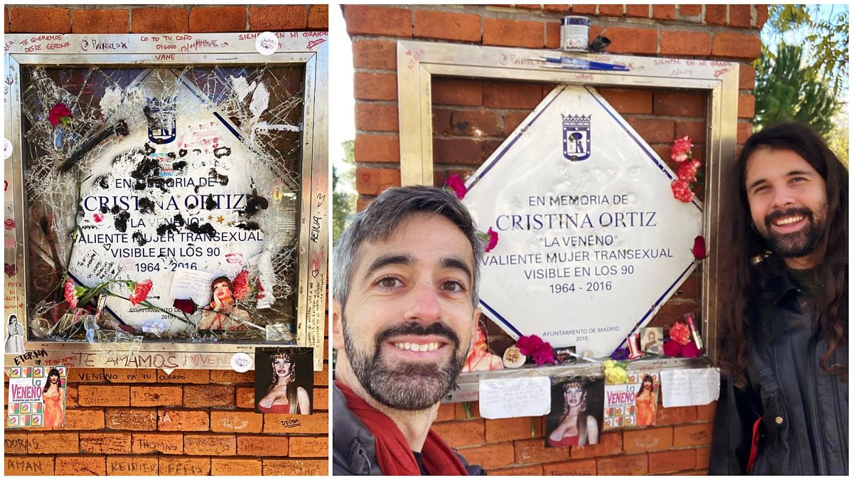 La placa vandalizada de La Veneno y Tomás y Jesús junto a ella tras su restauración.