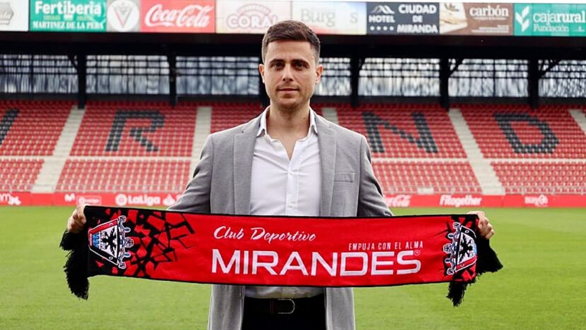 El técnico italiano llegó en la pasada campaña al club de Miranda de Ebro.