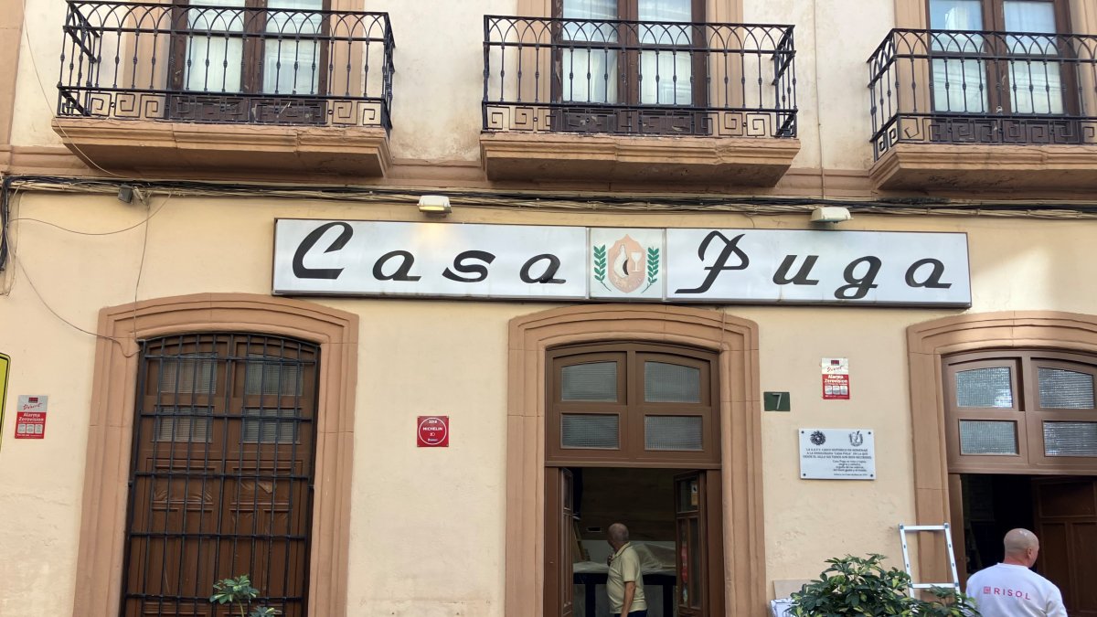 Los operarios daban ayer los últimos retoques.