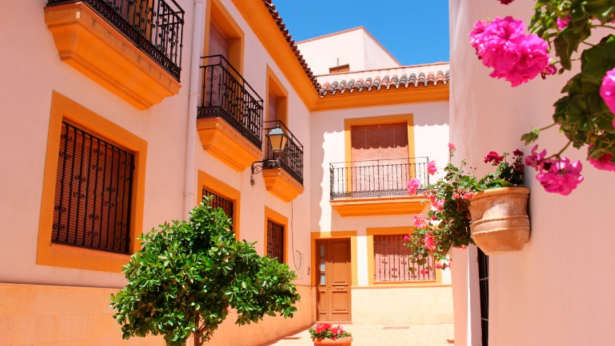 Uno de los pueblos más bonitos de Almería debe su nombre a un patricio romano.