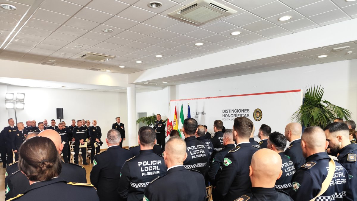 Celebración del día de San Esteban, patrón de la Policía Local de Almería.