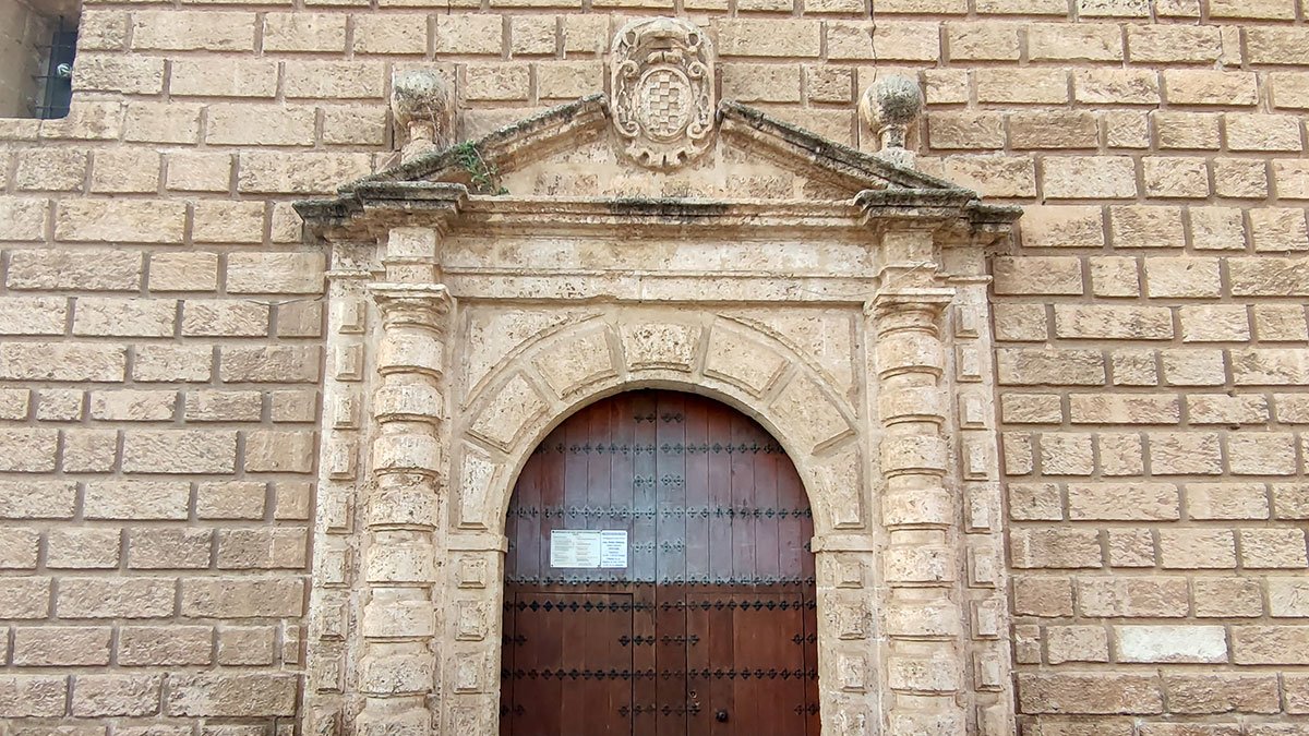 Imagen de archivo de la fachada de la iglesia de San Juan.