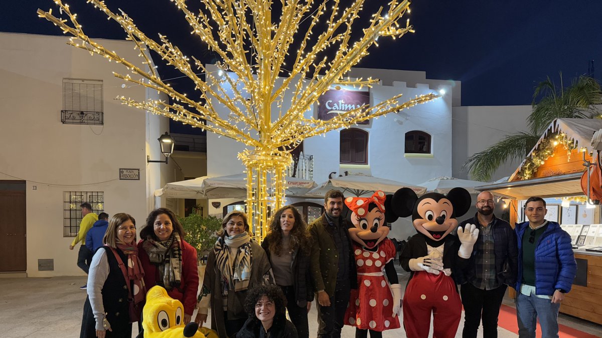 Los personajes de Disney también recorrerán las calles de Mojácar durante la Navidad.