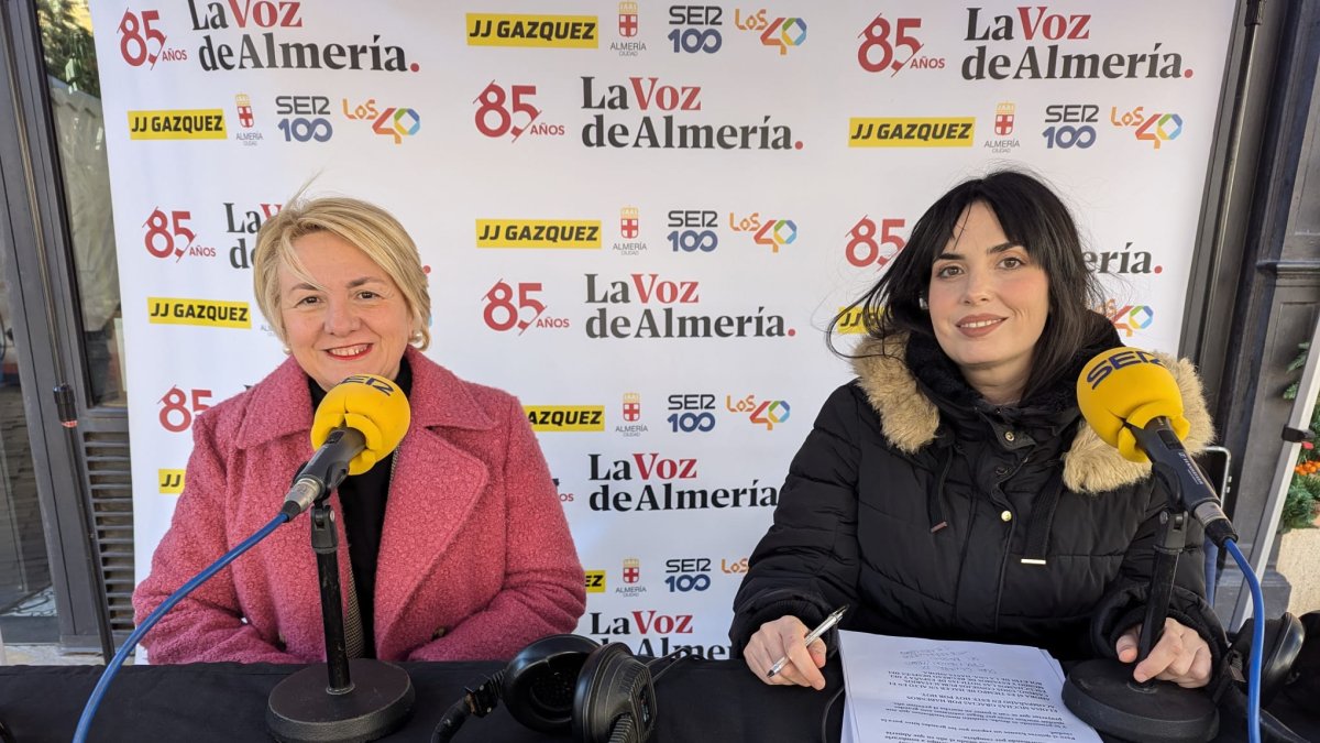 Eloisa Cabrera, concejal de Urbanismo y Marina Ginés, periodista de Cadena SER: