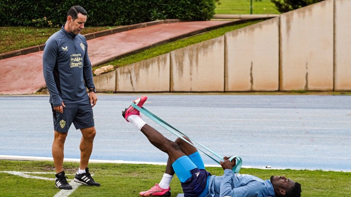 Baba dijo adiós a la temporada cuando brillaba en el Almería.