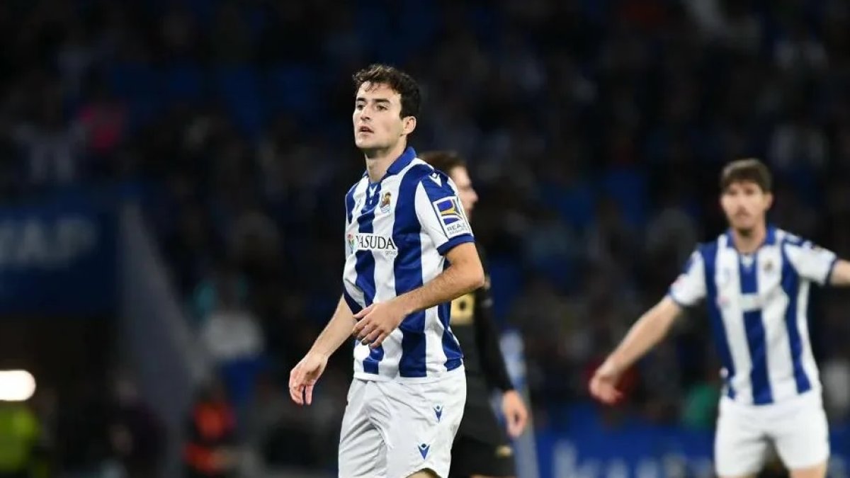 Magunazelaia sale de la Real Sociedad rumbo al Córdoba para ayudar en el objetivo de la permanencia.