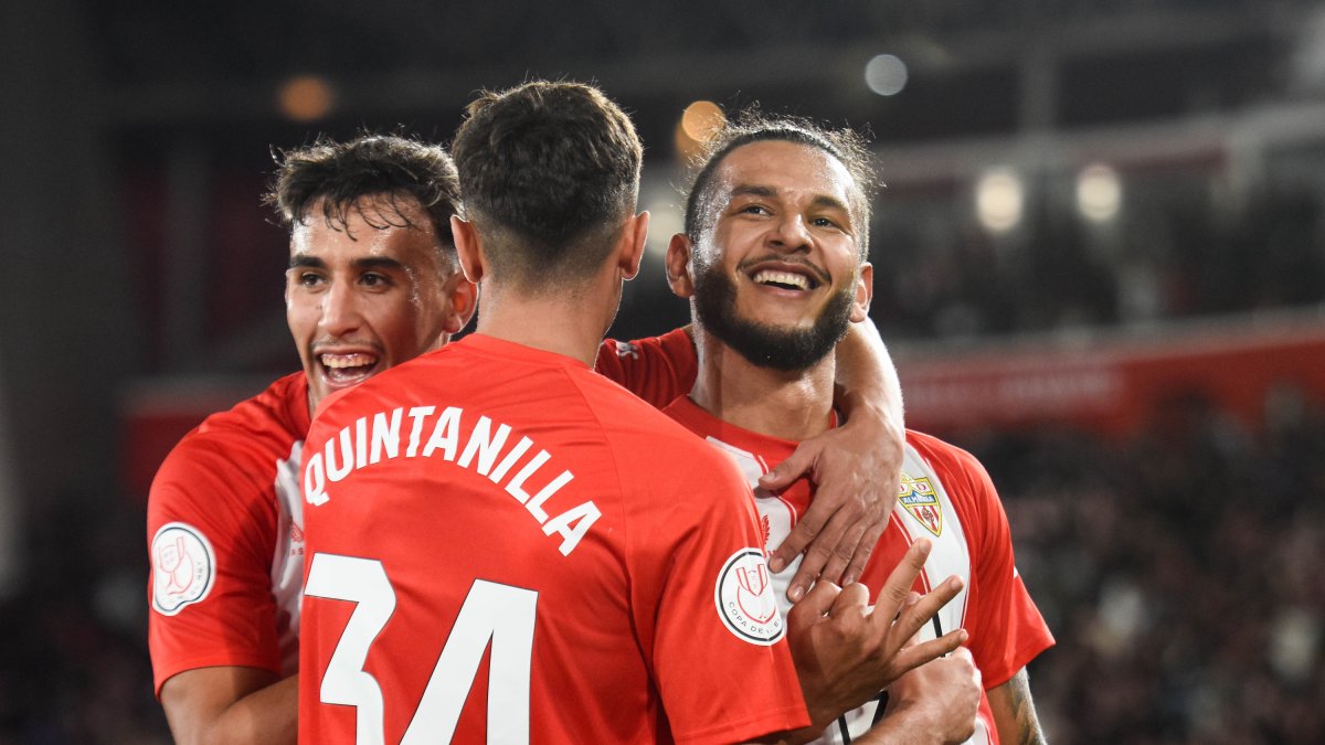 Un 9 de otra categoría.