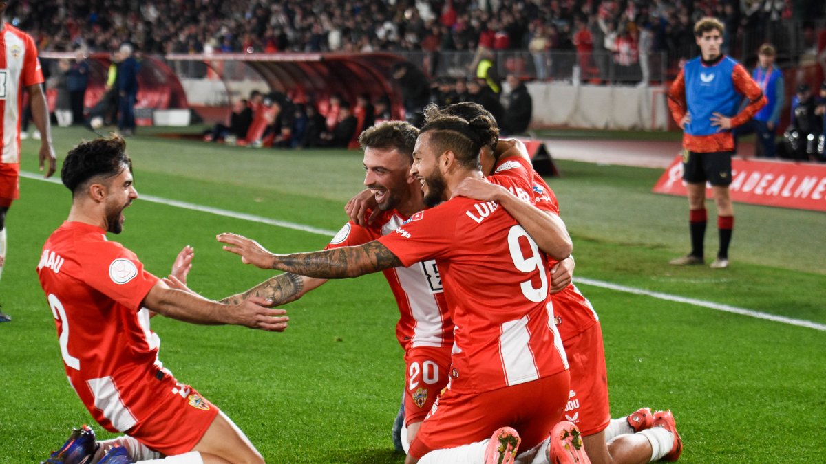 La foto es una obra de arte de Juan Sánchez, fotógrafo de LA VOZ.