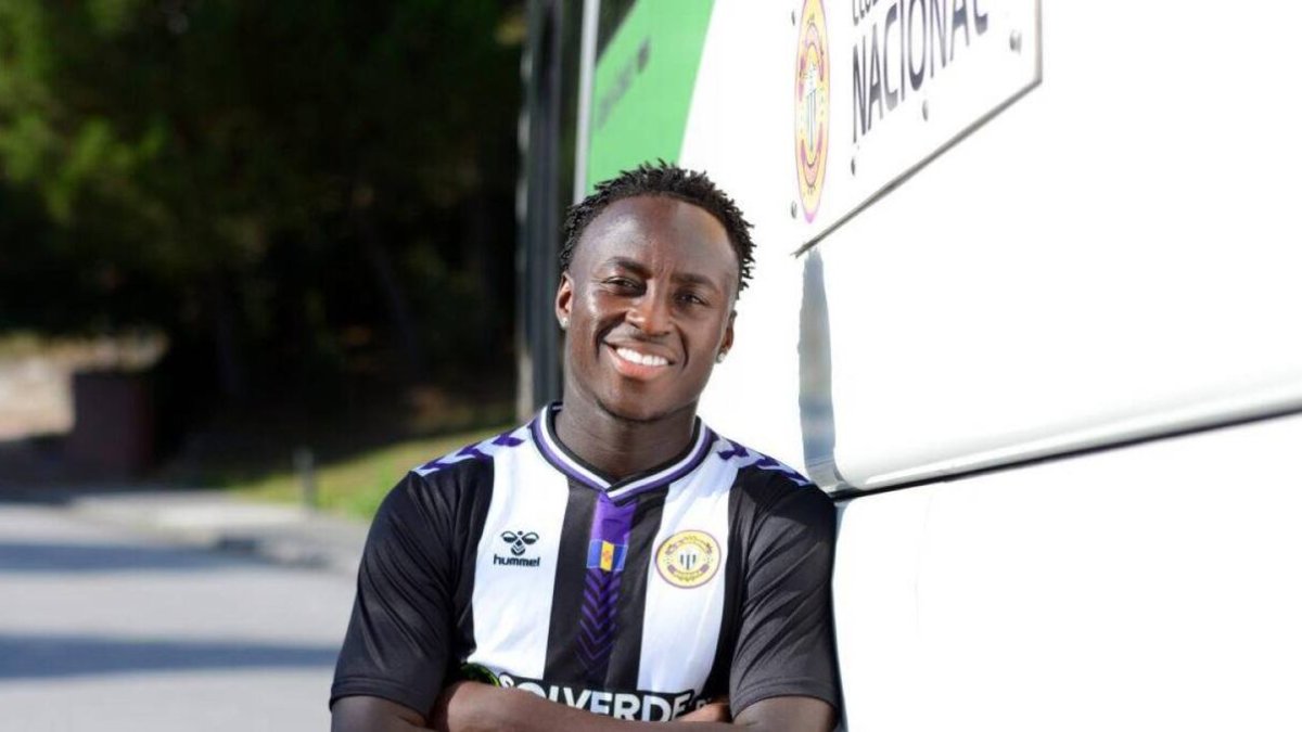 Appiah sigue su peregrinar por los clubes sin brillar en Almería.