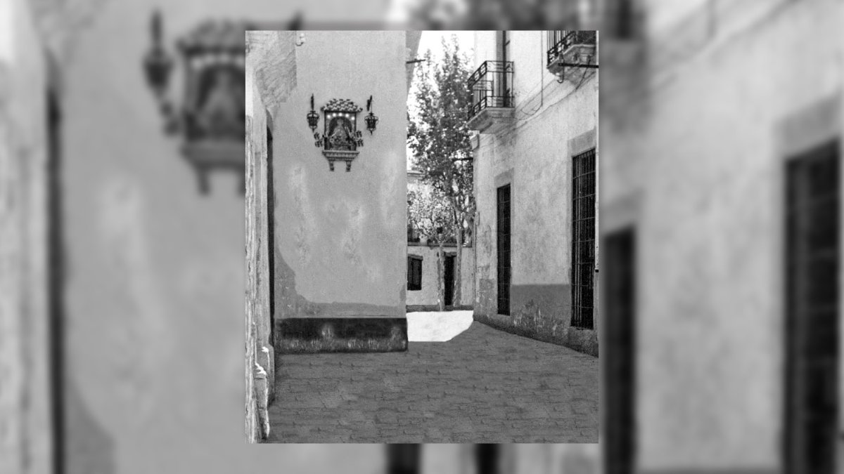 Mosaico de la Virgen del Mar que estuvo tres décadas en una pared dela calle del Arco. Fue bendecido en 1944.