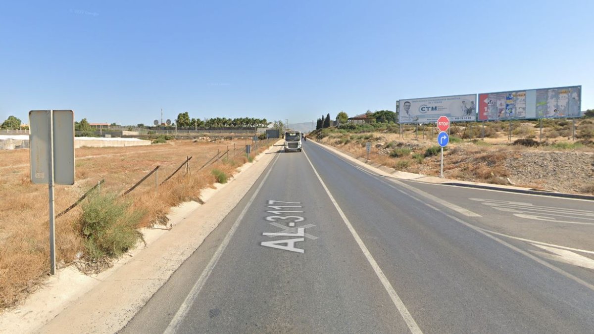 Pastillas de suelo donde se proyecta esta nueva área comercial en término municipal de Almería.