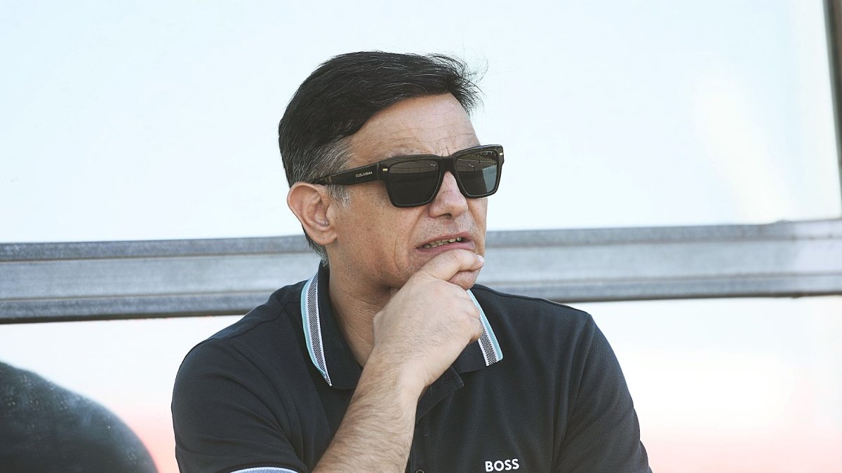 Joâo Gonçalves aguanta la presión y remite a las cláusulas como único freno.