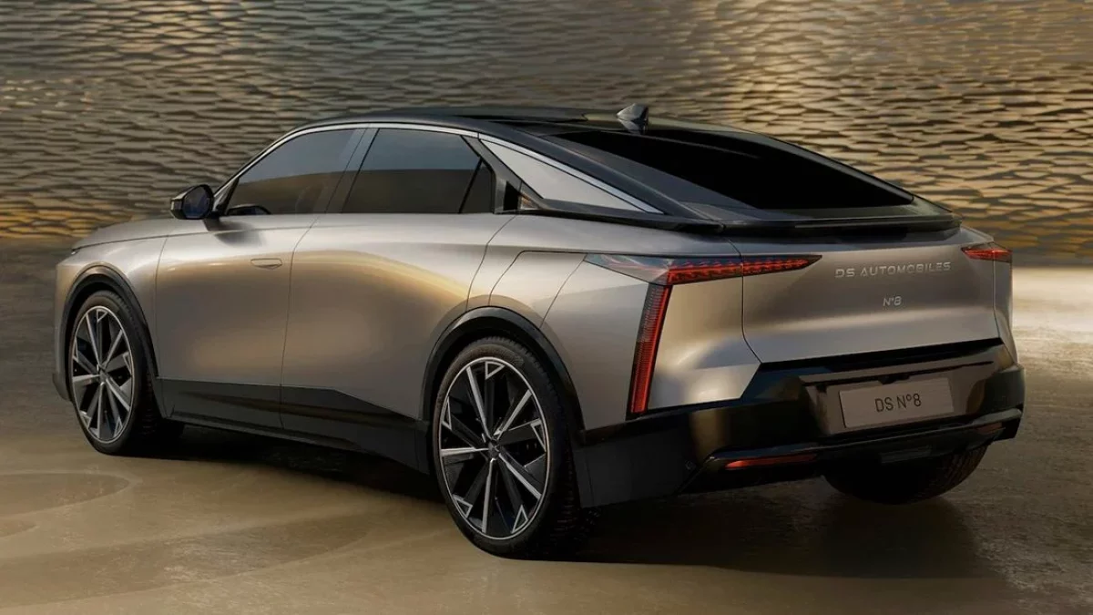 DS Número 8 representa todo el lujo francés