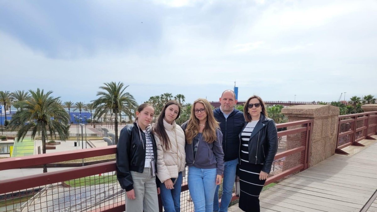 La familia Gutiérrez con Gloria de Alemania.