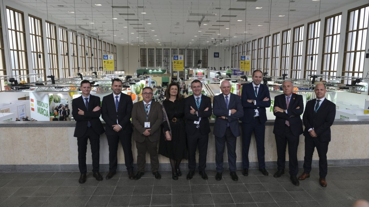 Imagen de la delegación que acudió a Fruit Logistica en 2024