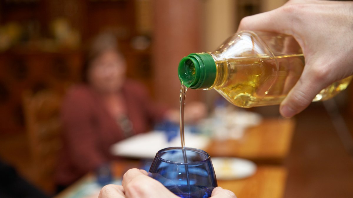 Almería se posiciona como la provincia andaluza con mayor crecimiento en exportaciones de aceite de oliva entre enero y noviembre de 2024