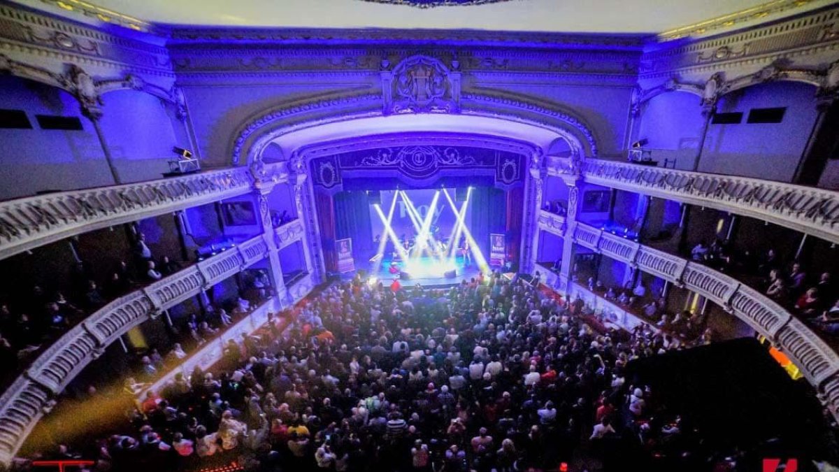 Interior del Teatro Cervantes de Almería.