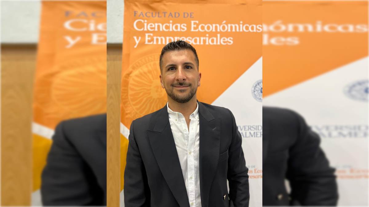 Alejandro Sáez, profesor de la UAL, y uno de los autores del artículo sobre el impacto del gasto público en el cumplimiento de los ODS.