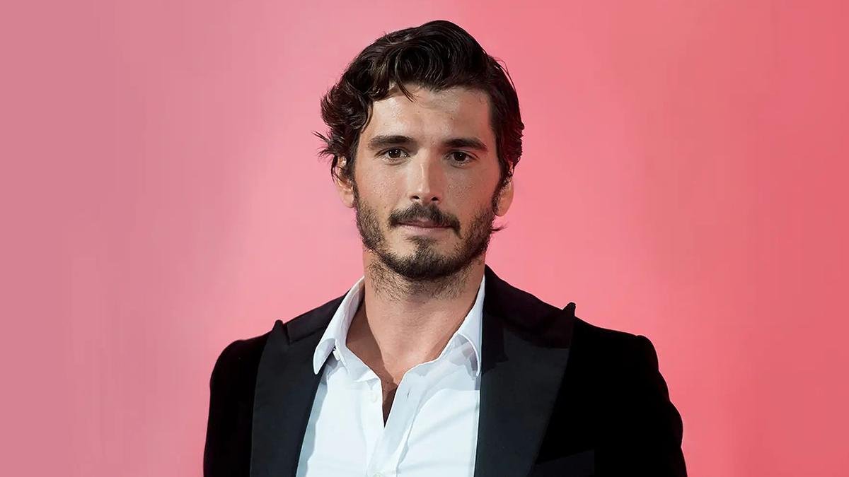 Yon González.