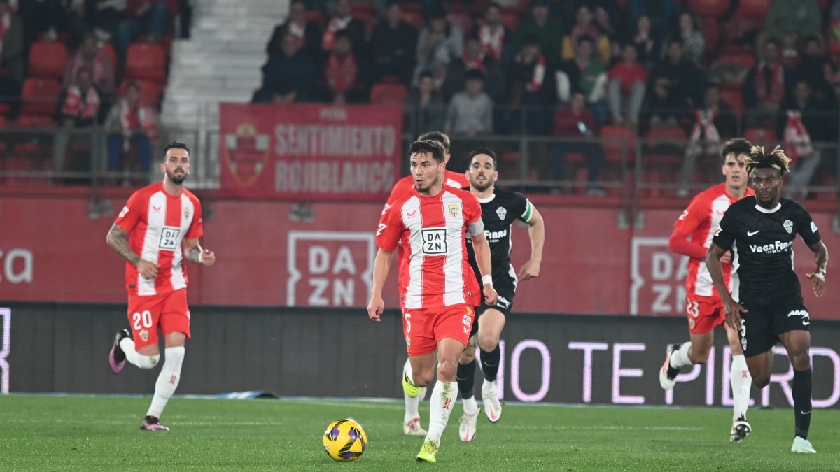 La afición quiere ver al mejor Robertone en las últimas catorce jornadas.