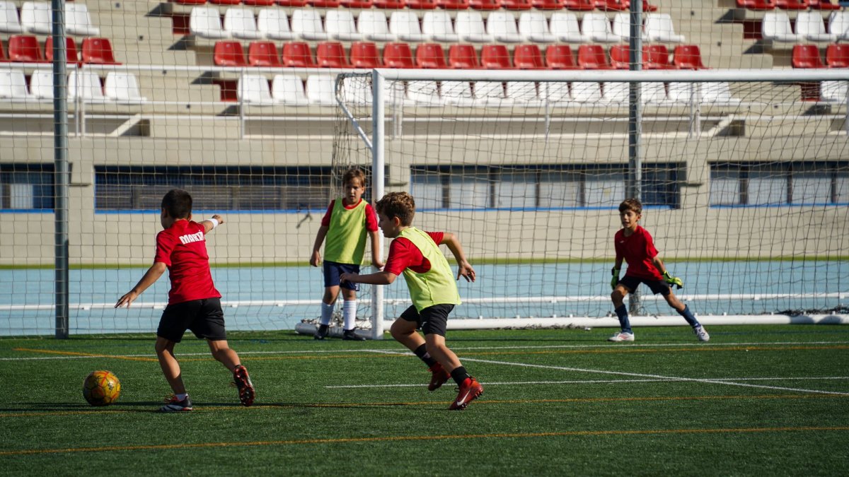 Grandes entrenamientos para los futbolistas del futuro.