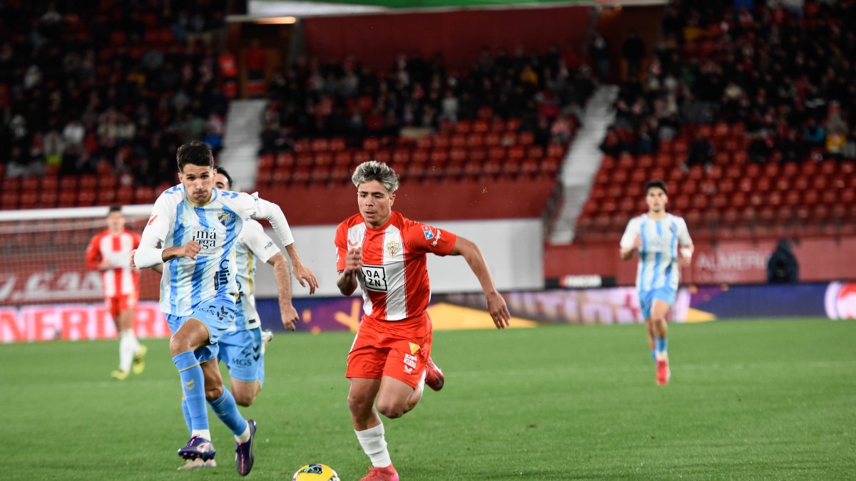 Nico Melamed y Lázaro no le aportaron nada al Almería.