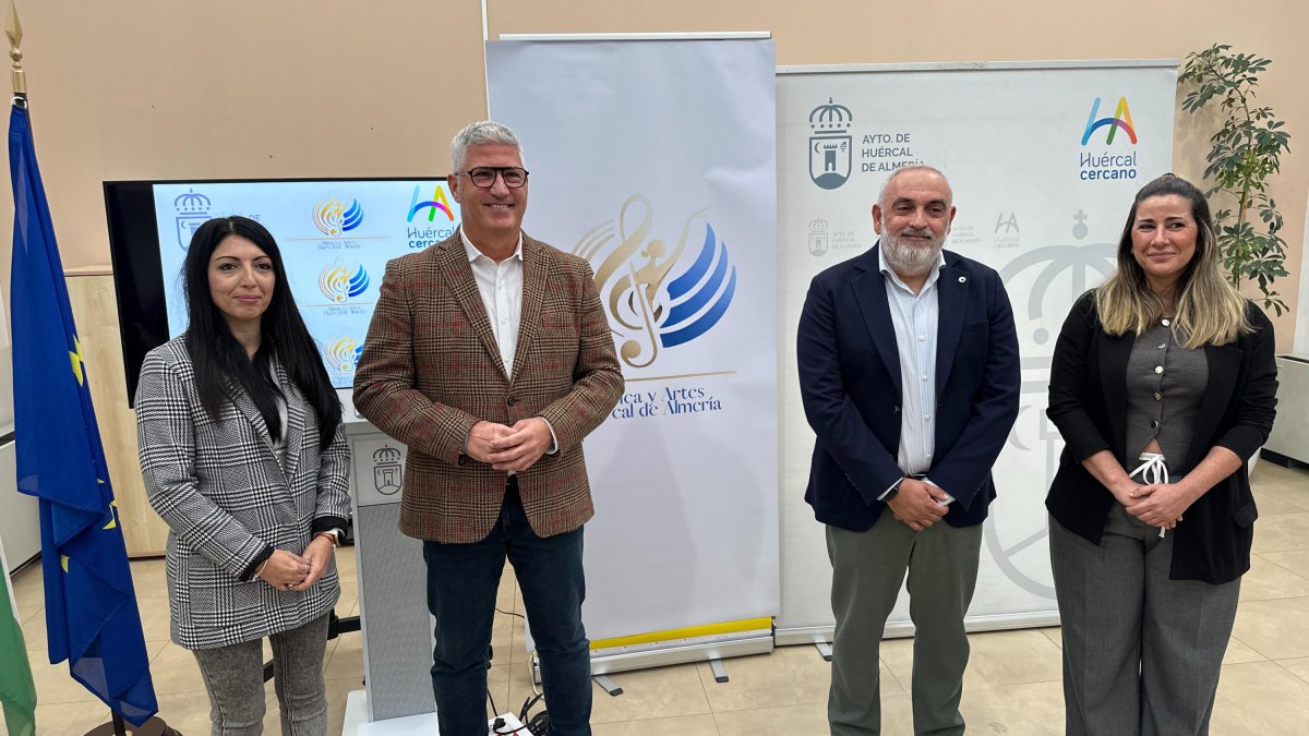 Inauguración de la Escuela de Música y Artes de Huércal de Almería.