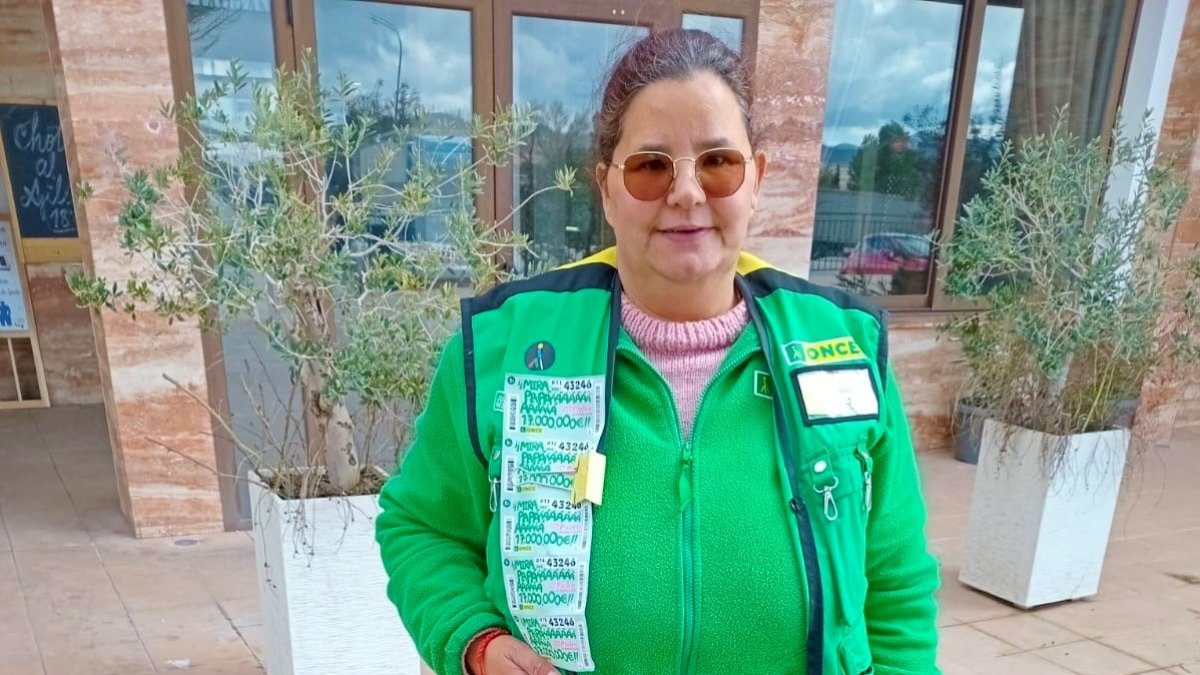 Judit Sole es vendedora de la ONCE desde hace apenas tres meses.