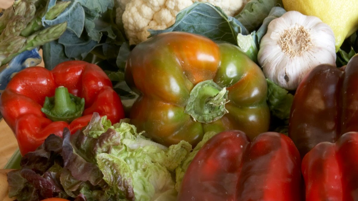 Las ventas de frutas y hortalizas alcanzan el mejor registro histórico para el primer mes de un año.