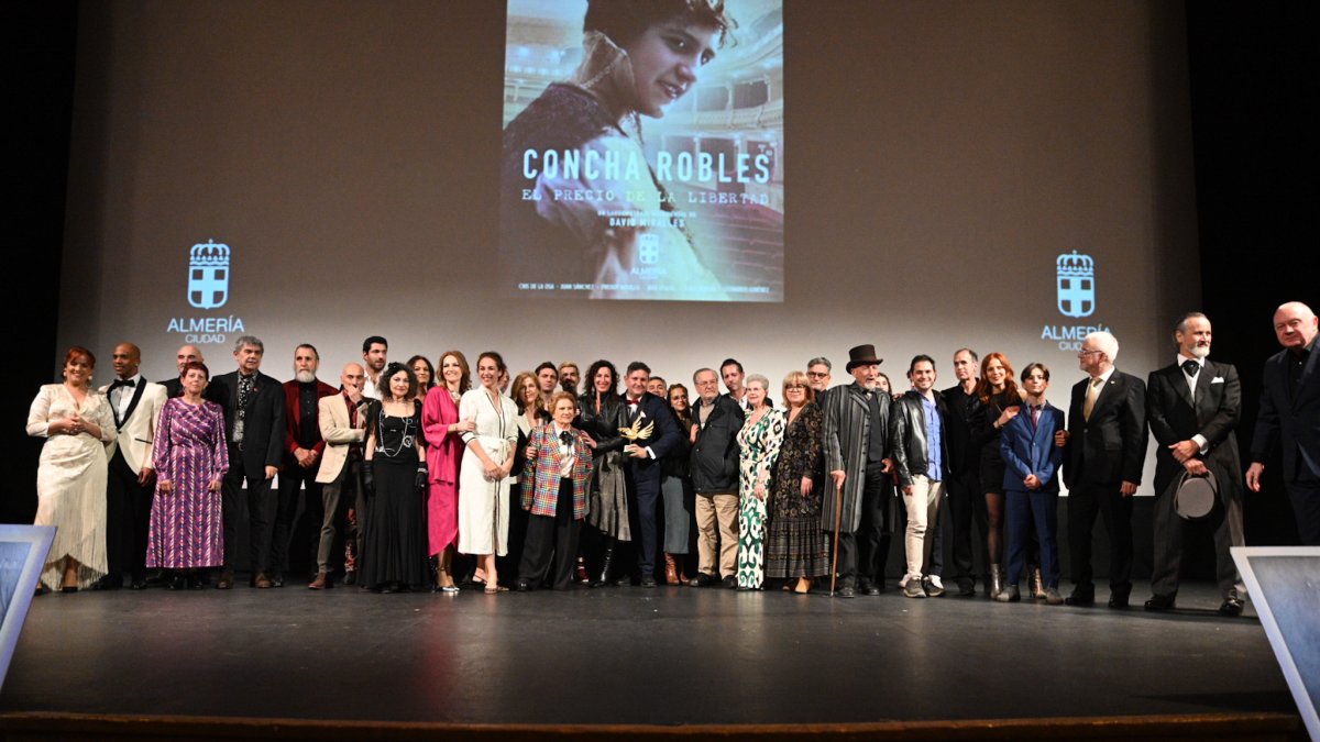 Estreno del documental sobre Concha Robles en el Auditorio Maestro Padilla.