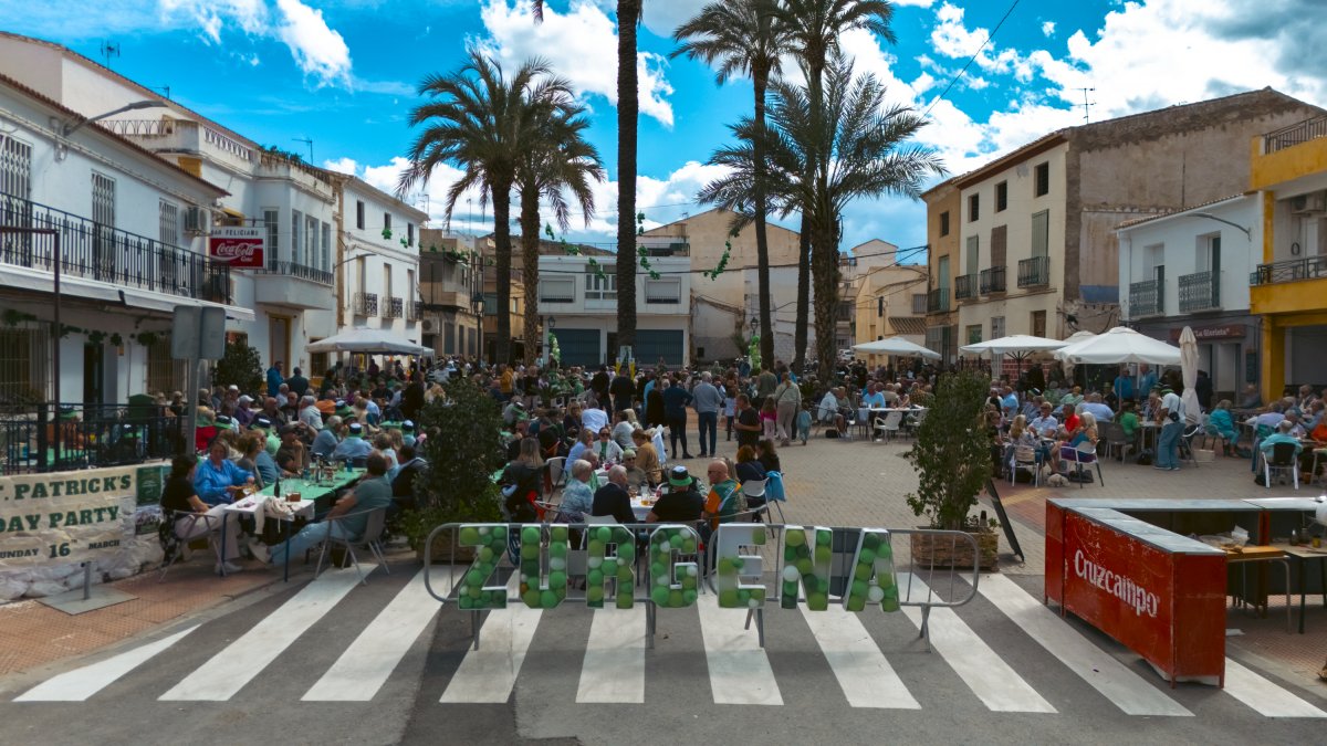 Vista general de la Plaza del Olmo en la celebración del día de San Patricio