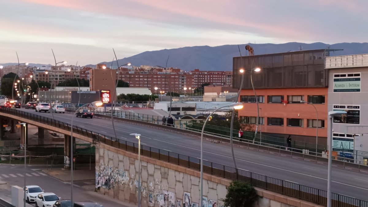 Iluminación de la Avenida del Mediterráneo