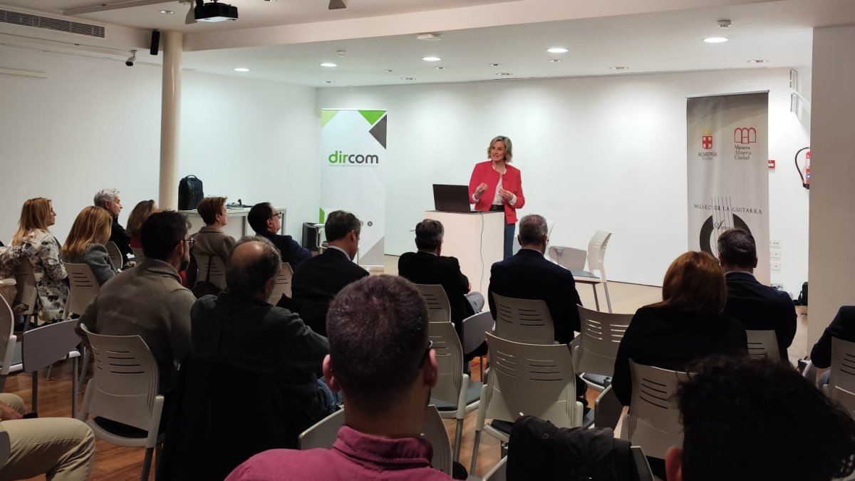 La jornada de Dircom Almería en el Museo de la Guitarra.