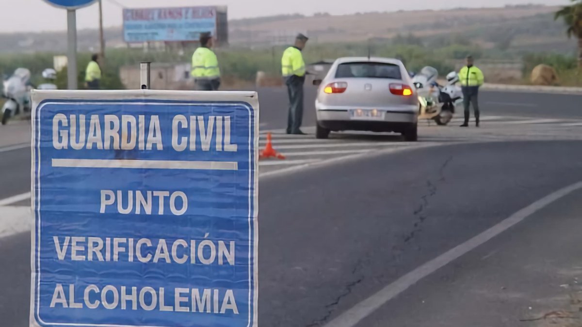 Interior quiere rebajar a 0,2 gramos por litro la tasa máxima de alcohol en sangre para todos los conductores.