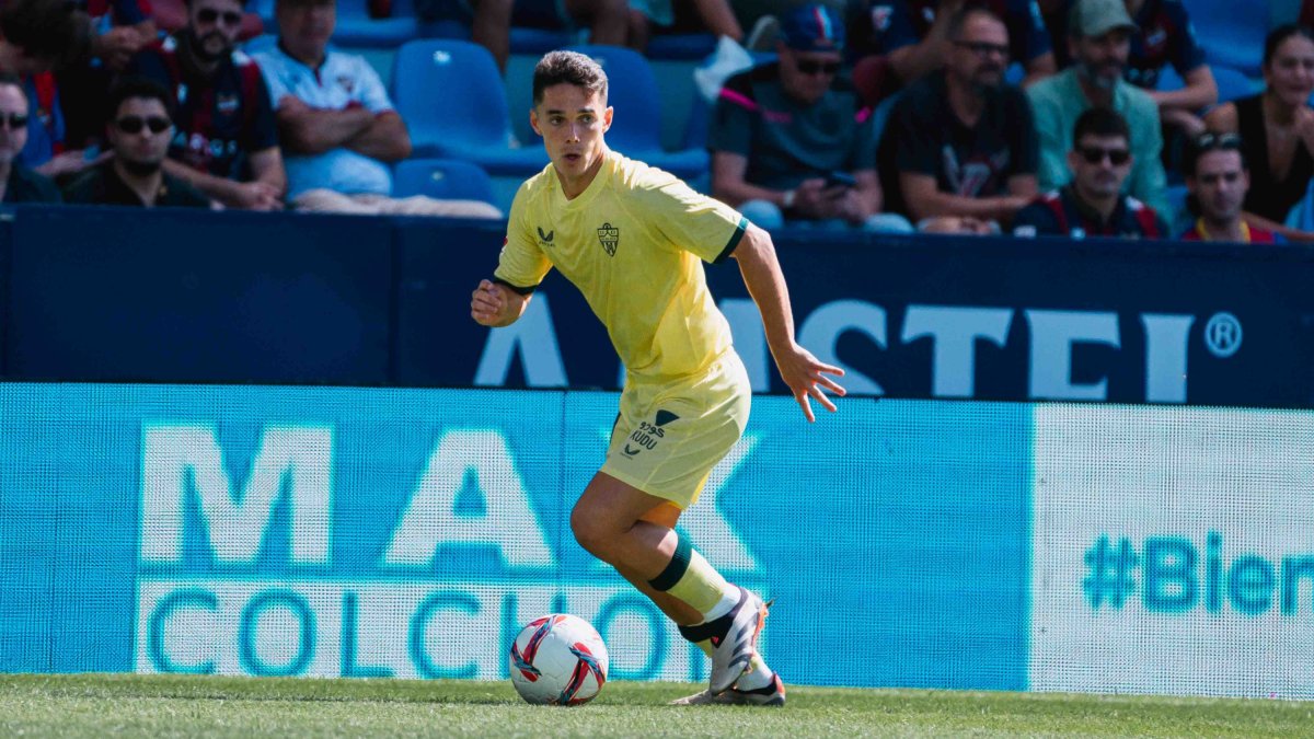 Sergio Arribas levanta la mano y pide paso para ser titular indiscutible en las últimas diez jornada de Liga.