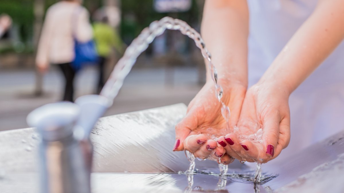Indemnizan a una vecina de Huércal con 1.226 euros tras una fuga de agua.