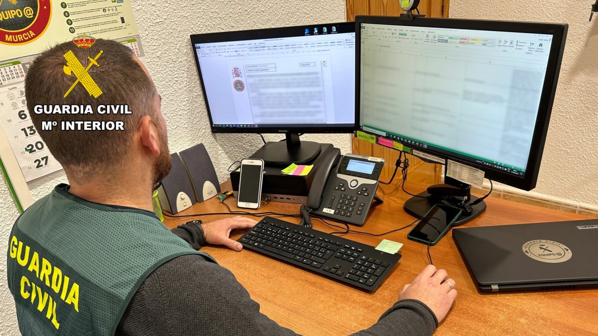 Imagen de archivo de un agente de la Guardia Civil.