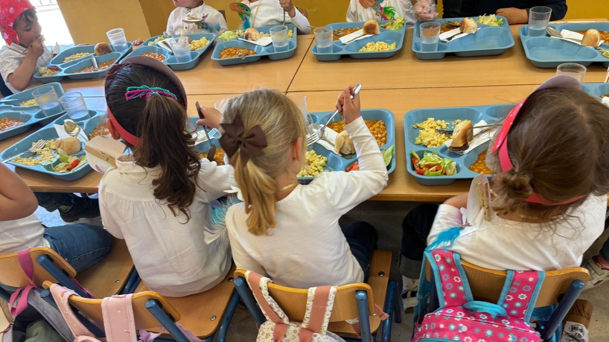 Comedor escolar del colegio Torremar de Retamar.