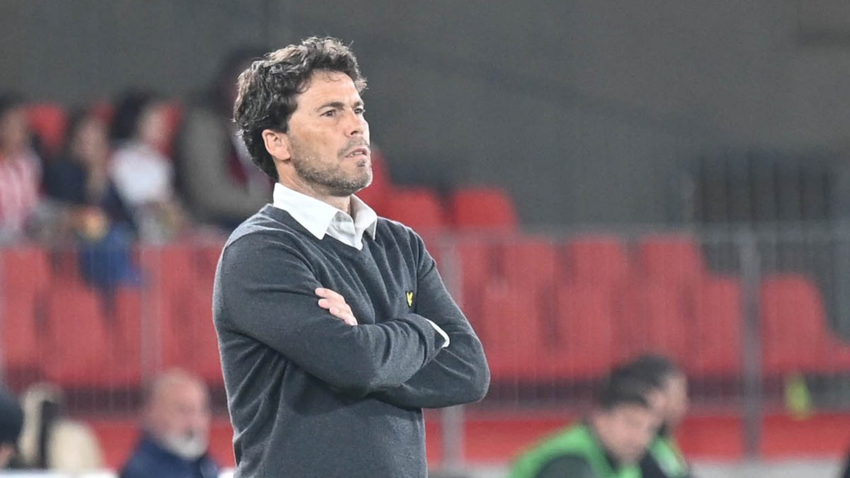 Rubi busca la segunda victoria consecutiva para que el Almería pueda volver a entrar en Play Off.